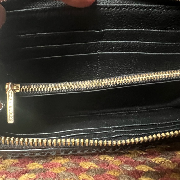 Tory Burch snakeskin wallet - Picture 11 of 13